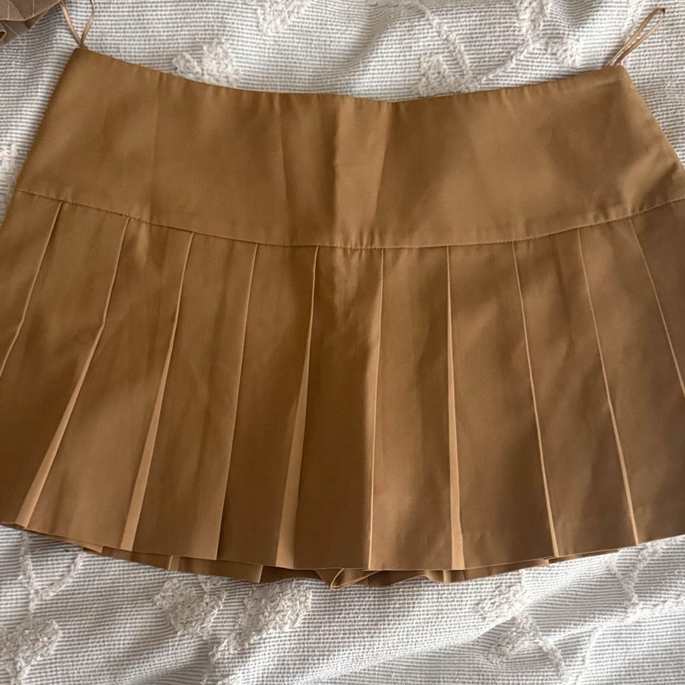 ZARA Tan Pleated Women's Skirt